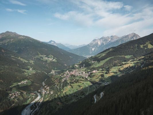 Zeitspuren in Fließ - Natur, Dorf & Archäologie